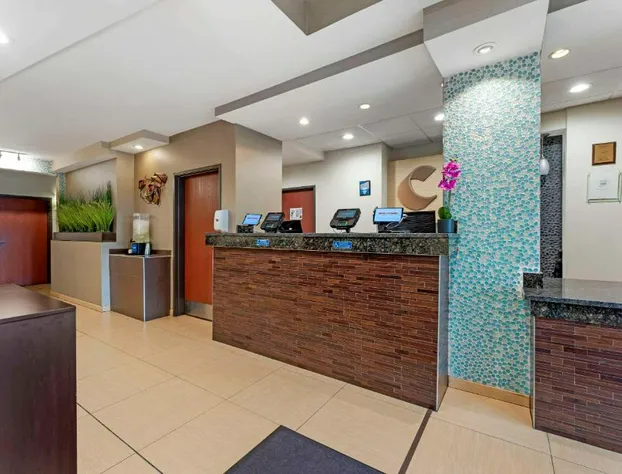 Comfort Suites Monaca hotel detail image 4