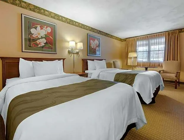 Quality Inn Breeze Manor hotel detail image 3