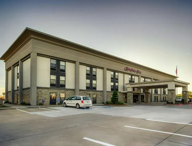 Hampton Inn Salina hotel detail image 1