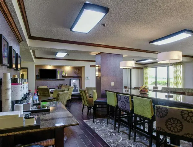 Hampton Inn Salina hotel detail image 2