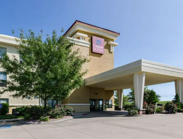 Comfort Suites Salina South hotel detail image 1