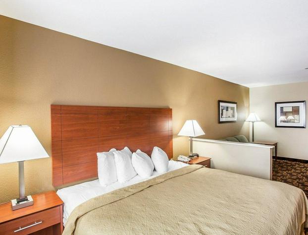 Quality Inn & Suites Mt. Juliet hotel detail image 4