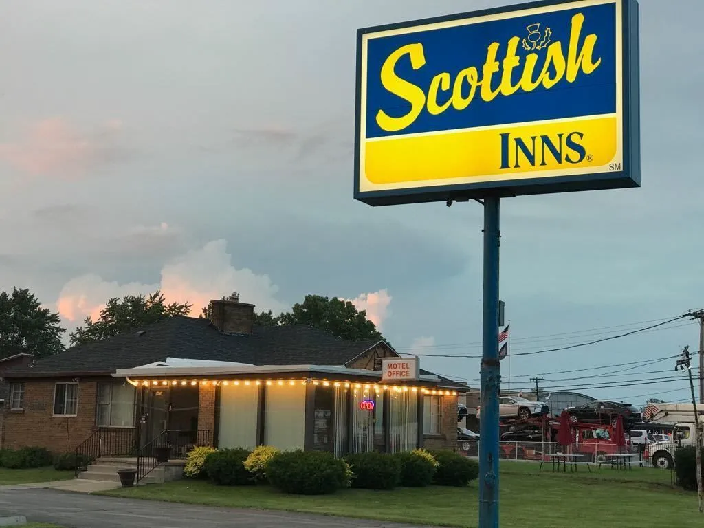 Scottish Inns Niagara Falls NY hotel hero