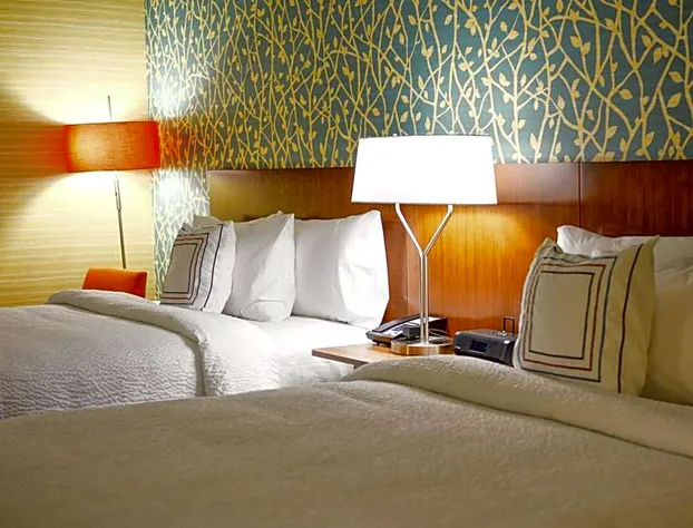 Fairfield Inn & Suites Canton South hotel detail image 4