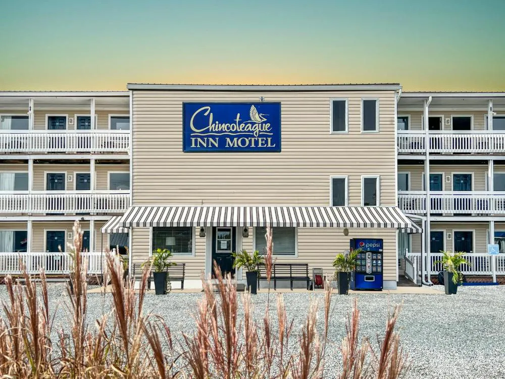 Chincoteague Inn hotel hero