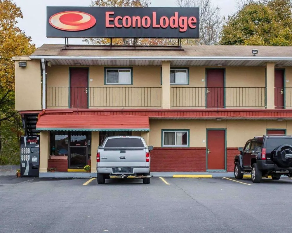 Econo Lodge Frackville hotel hero