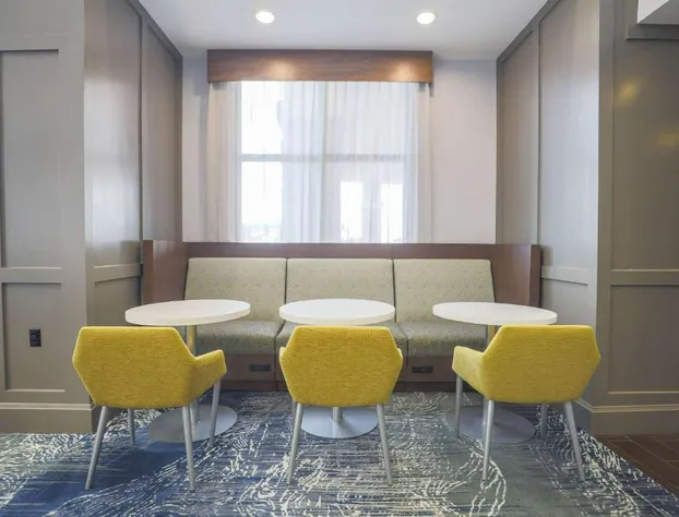 Hampton Inn & Suites Bay City, TX hotel detail image 4