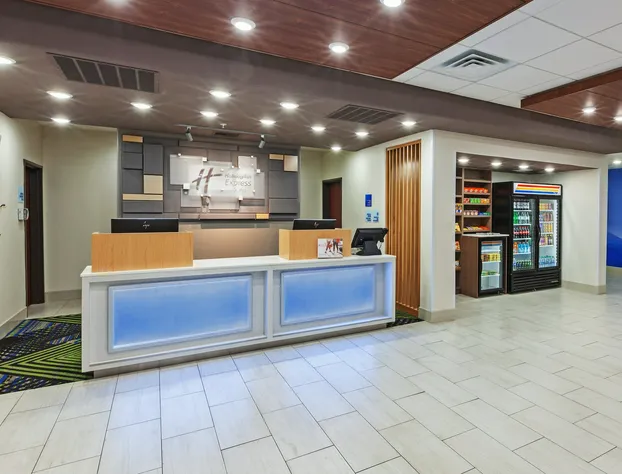 Holiday Inn Express & Suites Sealy by IHG hotel detail image 1