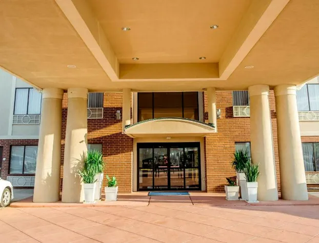 Holiday Inn Express & Suites Waller - Prairie View by IHG hotel detail image 3