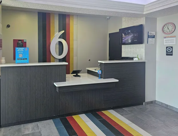 Motel 6 Sinton, TX hotel detail image 3