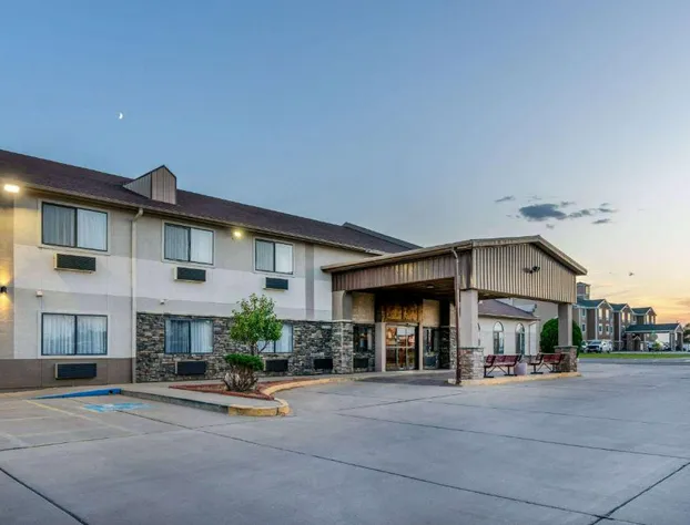 Days Inn by Wyndham Lamar hotel detail image 1