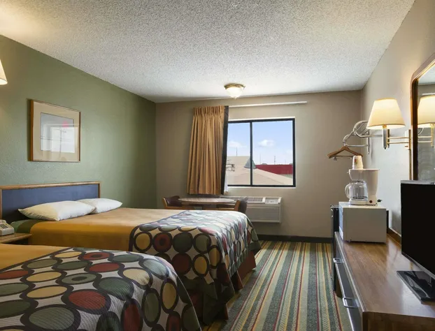 Super 8 by Wyndham Blackwell hotel detail image 4