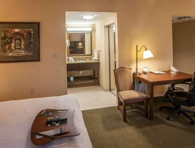 Hampton Inn & Suites Stillwater hotel detail image 4