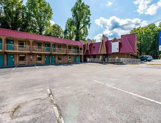 Motel 6 Gatlinburg, TN - Smoky Mountains hotel detail image 1