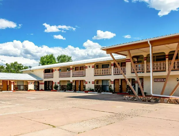Travelodge by Wyndham Las Vegas NM hotel detail image 3