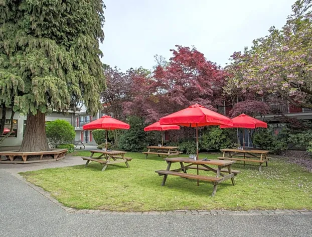 Ramada by Wyndham Duncan Cowichan Valley hotel detail image 4