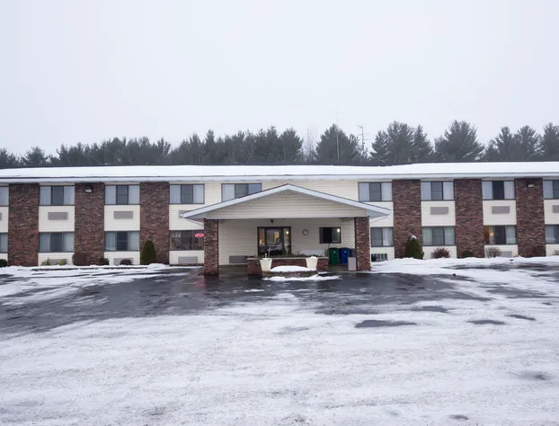 Travelodge by Wyndham Merrill hotel detail image 1