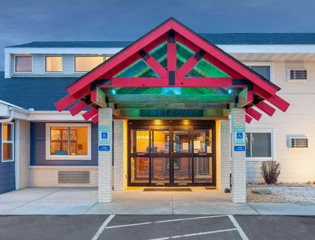 AmericInn by Wyndham New Richmond hotel detail image 1