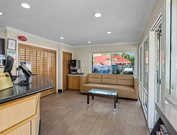 Del Sol Inn - Anaheim Resort hotel detail image 2