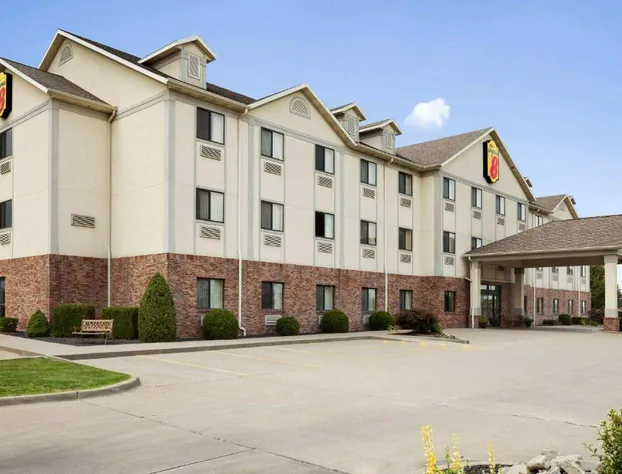 Super 8 by Wyndham Perryville hotel detail image 1