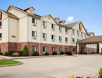 Super 8 by Wyndham Perryville hotel detail image 2