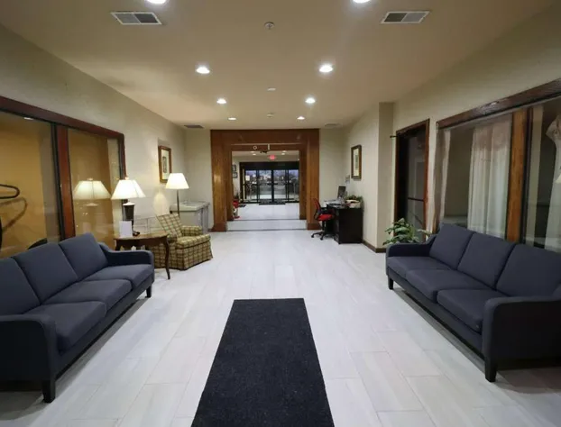 Super 8 by Wyndham Perryville hotel detail image 4