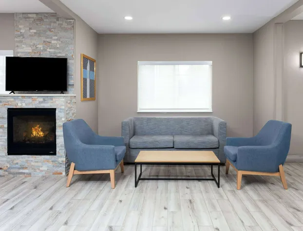 AmericInn by Wyndham Eagle River Downtown hotel detail image 4