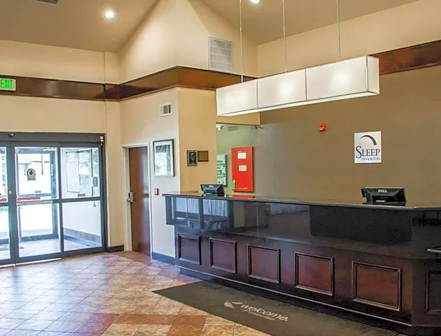 Sleep Inn & Suites Pineville - Alexandria hotel detail image 4