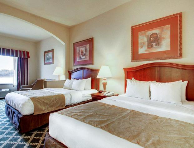 Clarion Suites hotel detail image 4