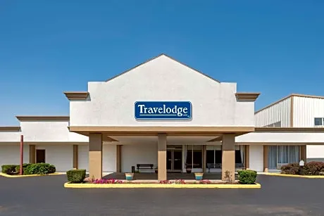 Travelodge by Wyndham Zanesville hotel detail image 1