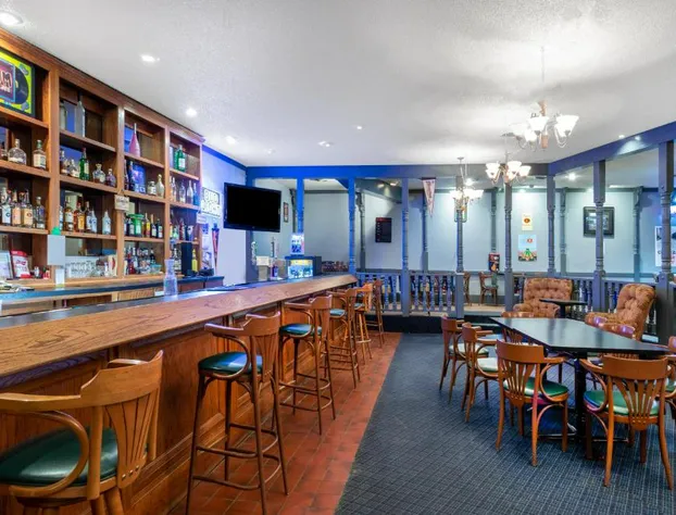 Days Inn & Suites by Wyndham Clovis hotel detail image 1