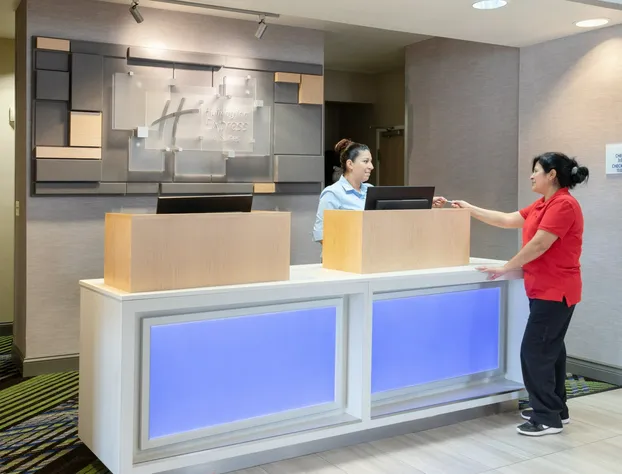 Holiday Inn Express & Suites Tucumcari by IHG hotel detail image 1