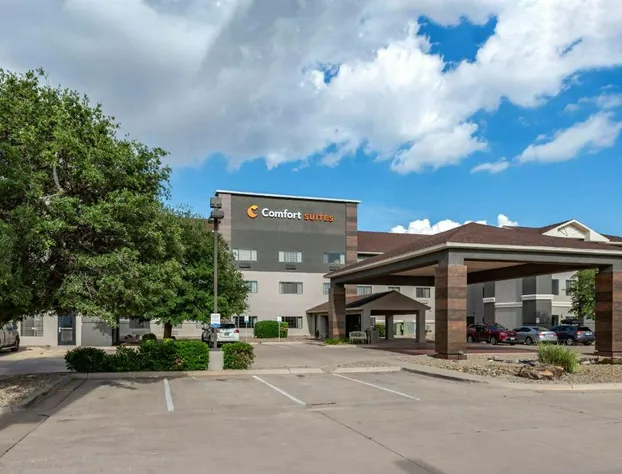 Comfort Suites Clovis North hotel detail image 3