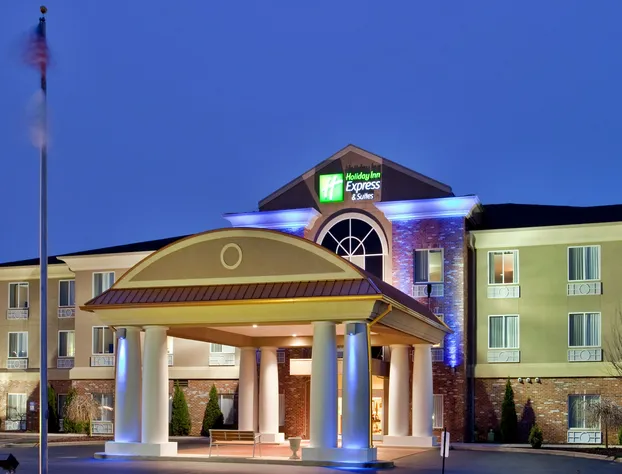 Holiday Inn Express & Suites Farmington by IHG hotel detail image 2