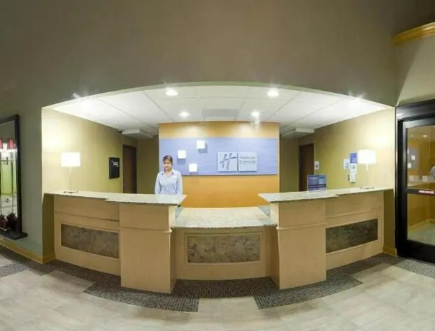 Holiday Inn Express & Suites - Thornburg, S. Fredericksburg by IHG hotel detail image 2