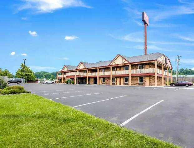 Econo Lodge Glade Springs I-81 hotel detail image 1