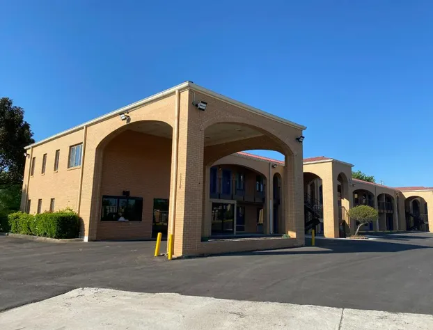 Home Lodge hotel detail image 1