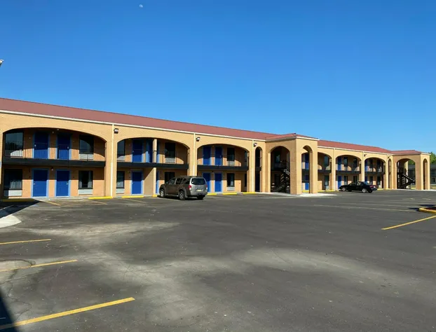 HomeLodge hotel detail image 2