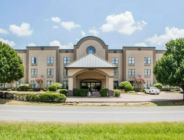 Comfort Suites McAlester hotel detail image 1