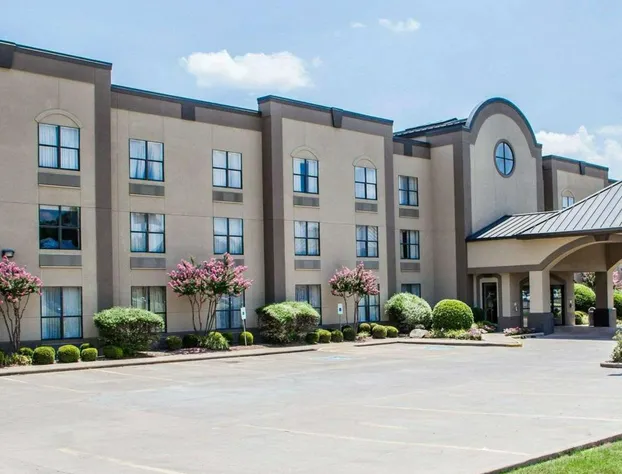 Comfort Suites McAlester hotel detail image 2