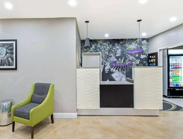 La Quinta Inn & Suites by Wyndham Ada hotel detail image 3