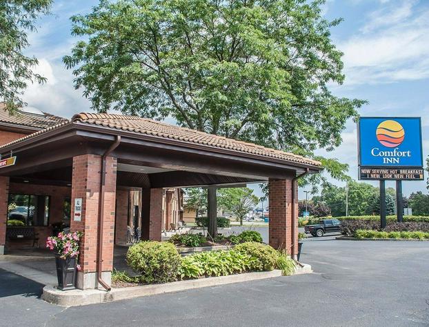 Comfort Inn Simcoe hotel detail image 1
