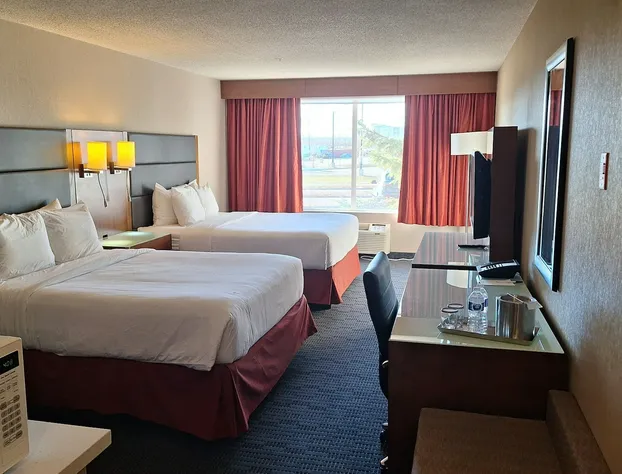 Radisson Hotel & Suites Fort McMurray hotel detail image 4