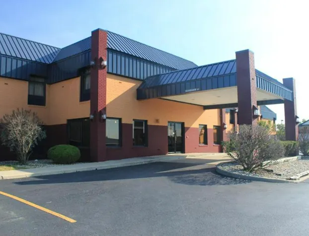 Super 8 by Wyndham Columbia City hotel detail image 1