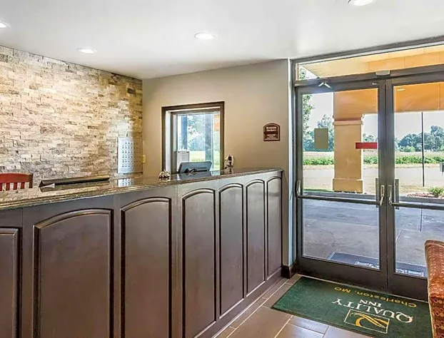 Quality Inn Charleston - Sikeston hotel detail image 3