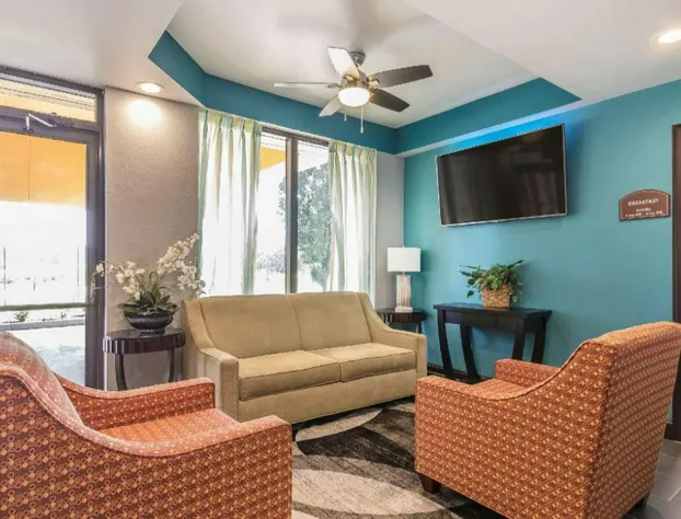 The Riverstone Hotel Charleston-Sikeston hotel detail image 1