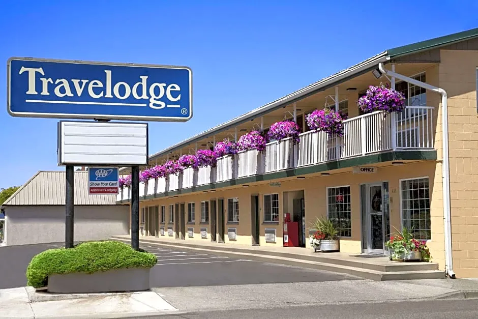Travelodge by Wyndham Pendleton OR hotel hero