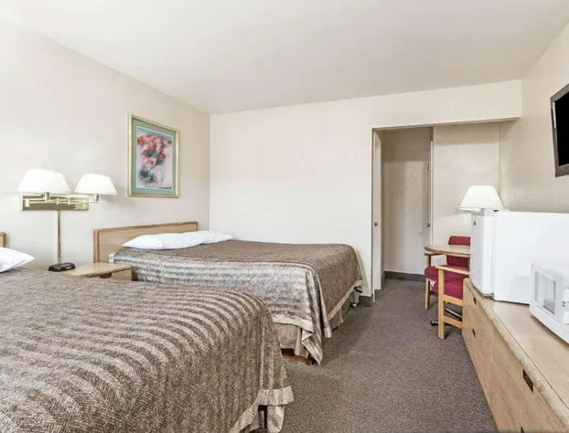 Travelodge by Wyndham La Grande hotel detail image 4