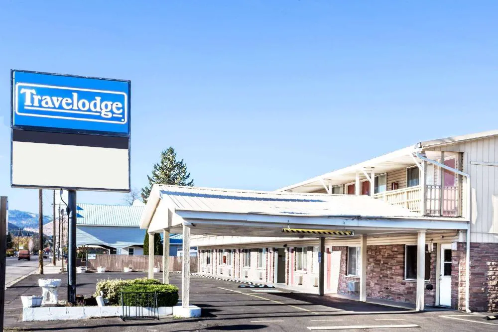 Travelodge by Wyndham La Grande hotel hero