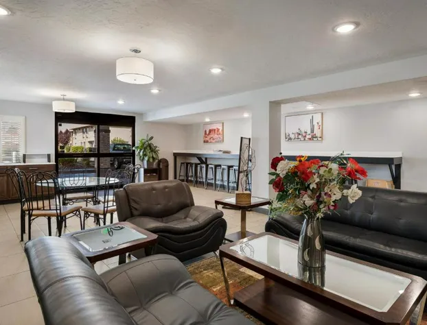 Red Lion Inn & Suites Ontario hotel detail image 3